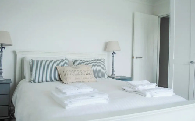 32 The Salcombe