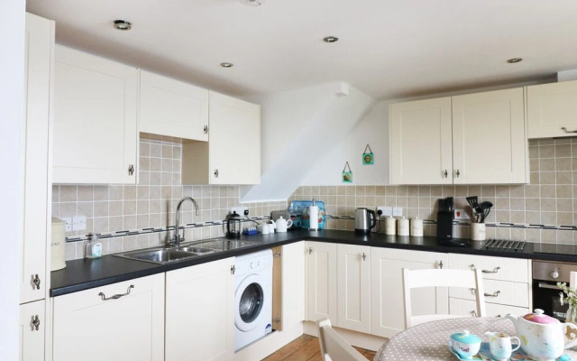 4 Coastguard Cottages