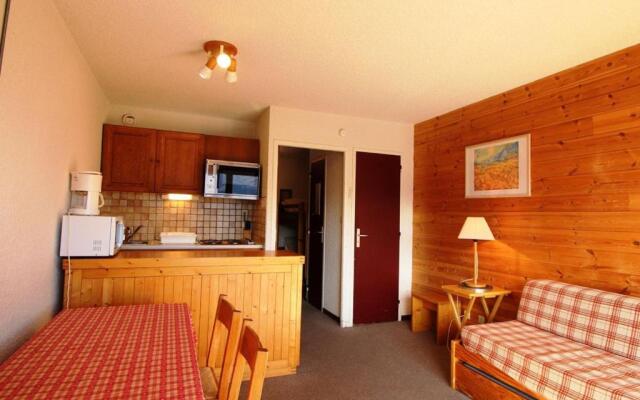 Appartement Auris, 1 pièce, 4 personnes - FR-1-297-30