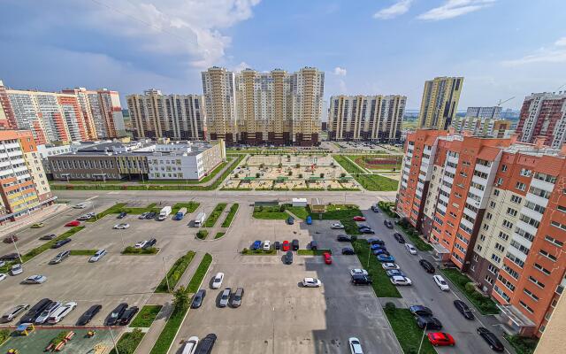 Апартаменты на улице Братьев Кашириных 131А