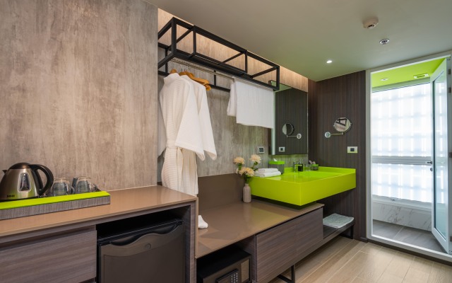Maitria Hotel Rama 9 Bangkok - A Chatrium Collection
