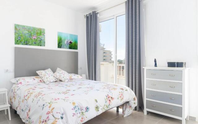YourHouse Monges sea view Studio