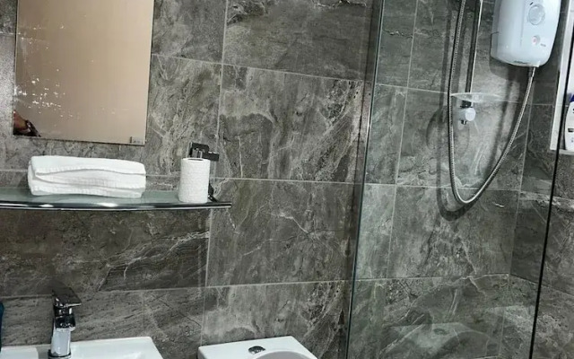 Leeds Urban Retreat- Pet Friendly Flat