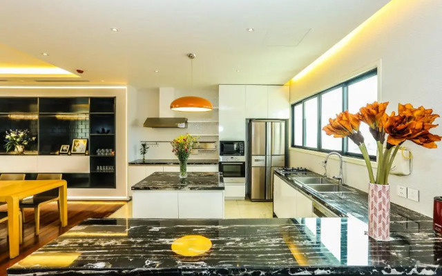 Ficus Suites Apartment