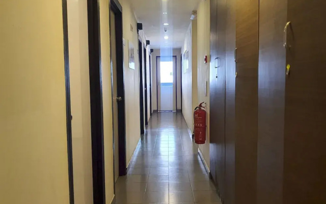 SPOT ON 90984 Gn Homestay