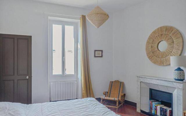 Charming house with terrace and garden in Avignon - Welkeys