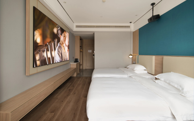 Miya Hotel ( Xiangyang Wuzhou International)