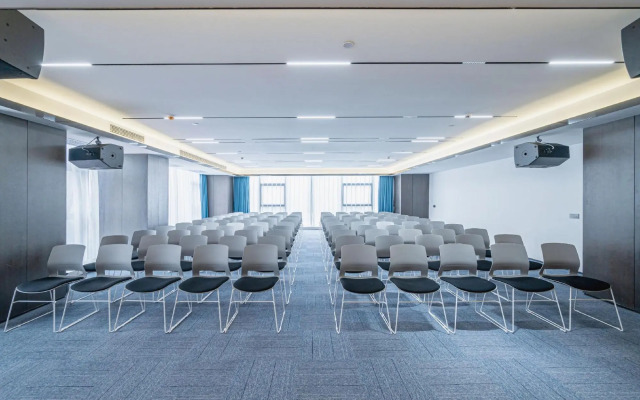 Golden °R Hotel(Shenlongcheng Store of Municipal People's Government)