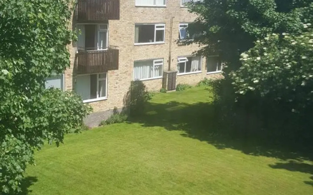 38 Cambanks 2 double bedroom apartment