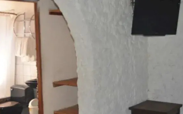 Viña de los Reyes Hotel & Camping