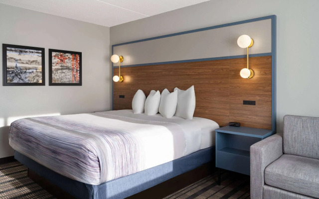 AmericInn by Wyndham Beaver Dam