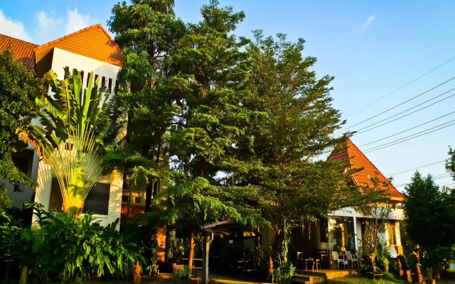 River Resort & Spa