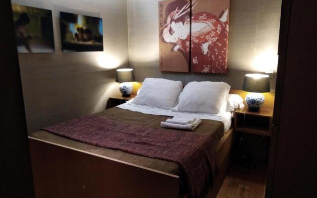 Paris Interiors Rentals - Le Marais Pompidou Center