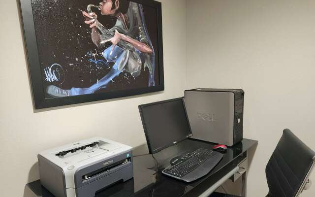 Days Inn & Suites by Wyndham Thibodaux