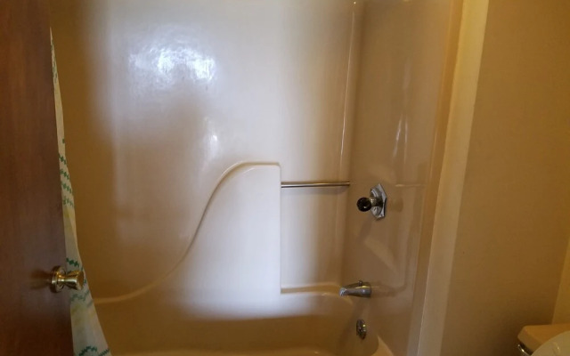 Midwest inn motel