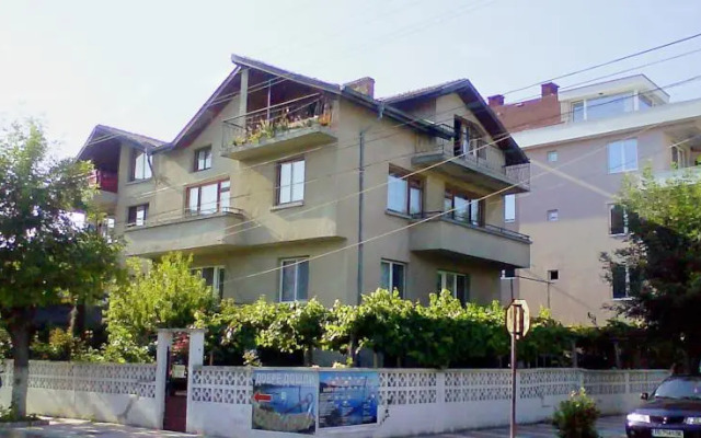 Guest House in Primorsko