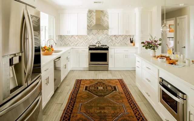 Cheery Lynn - Daisy in Phoenix