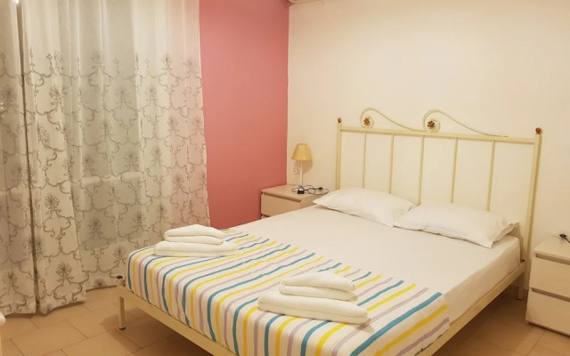 Menigos A2no.87 Seaview 2 Bedroom