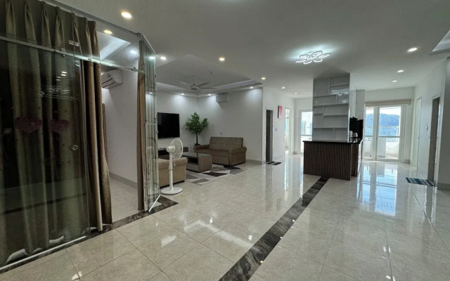 P&L Apartment