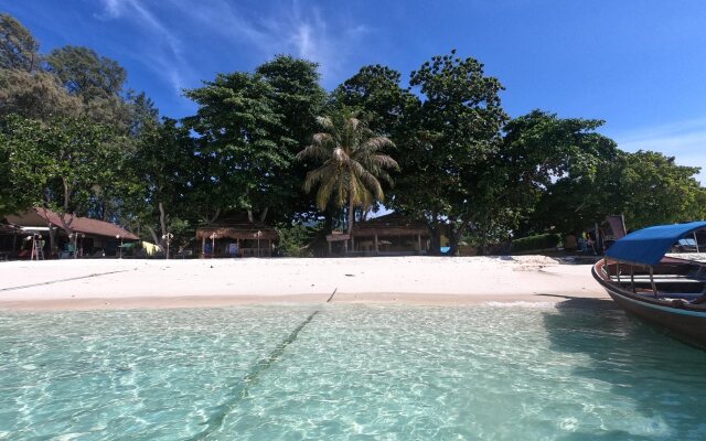 Dong Talay Lipe Beach Resort