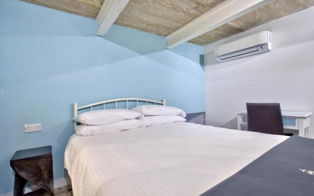 Chateau La Vallette - L-Ghorfa Suite