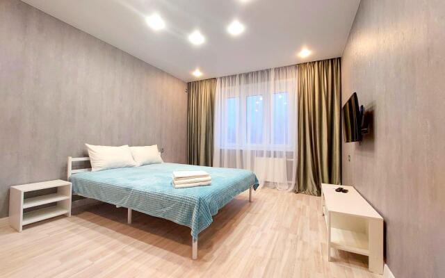 Шарман на проспекте Генерала Тюленева 48