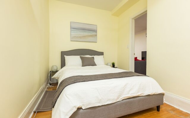 Applewood Suites - 2 BDRM Annex Loft