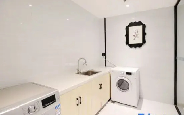 Xana Hotelle Xi'an Zhonglou, Huimin Street Metro Station