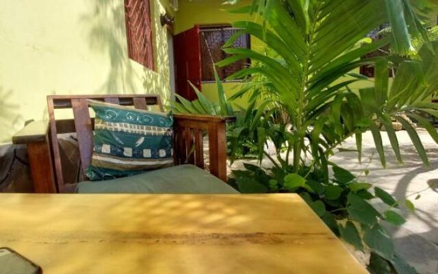 Amarossi Rhino-Studio Terrace Apartment,Mtwapa