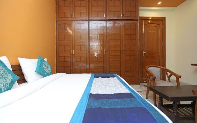 OYO 9581 Hotel Milan Inn