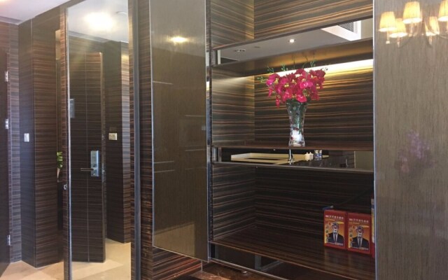 Poly World Trading Center Serviced Apartment