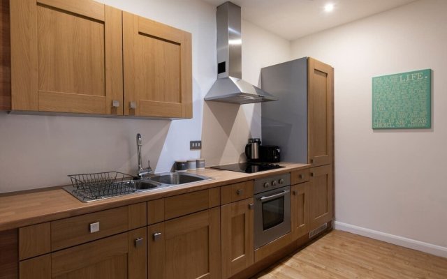 Homey Smart 1 Bed Close To City Centre And Arena