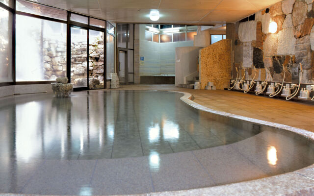Ooedo Onsen Monogatari Premium Shirahama Gyoen