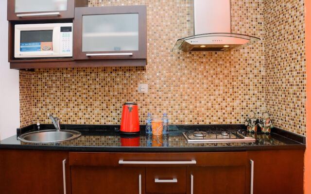 Comfortable 2BR Apartment at Mediterania Palace Residence