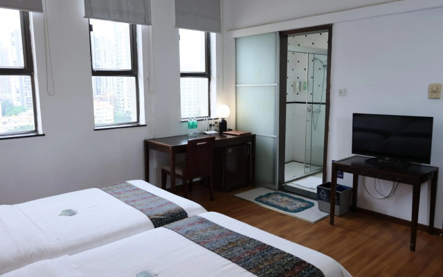 Aiqun Hotel Guangzhou - Free shuttle between hotel and Exhibition Center during Canton Fair