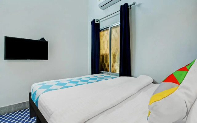 Hotel Shri Anand by OYO Rooms