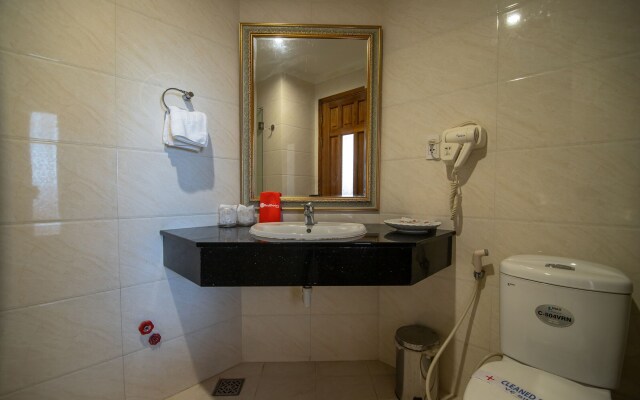Premium White Lion Hotel