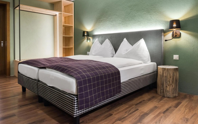 Hotel Bären – Guest Rooms – St. Moritz