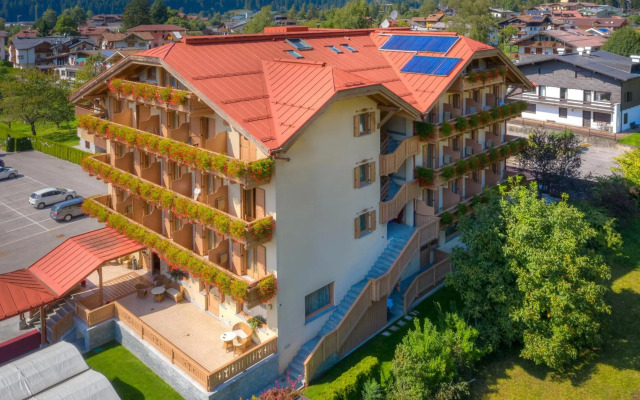 Beverly Alps Hotel & Spa