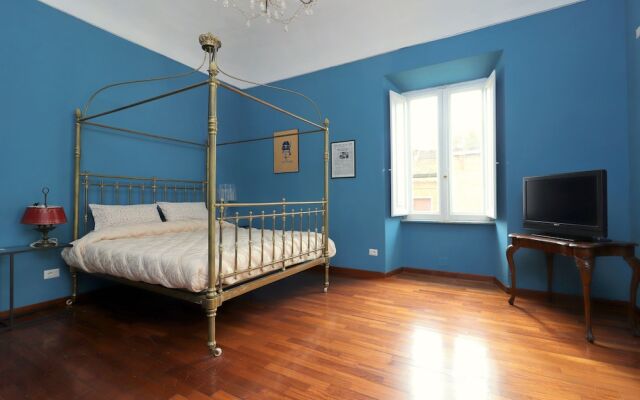 Trevi palazzo storico B&B La Suite Blu