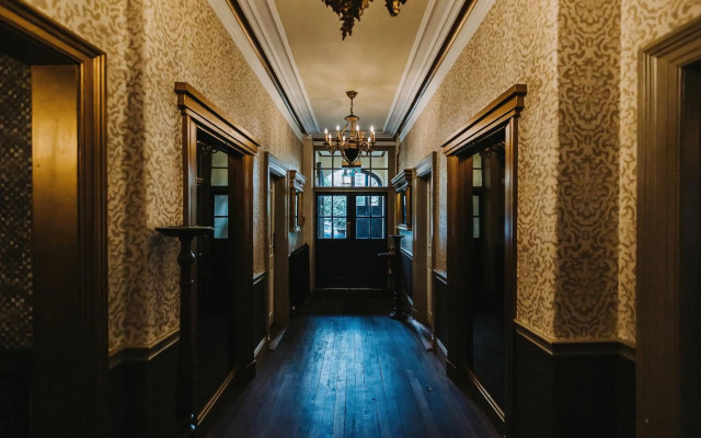 Brook Hall Hotel