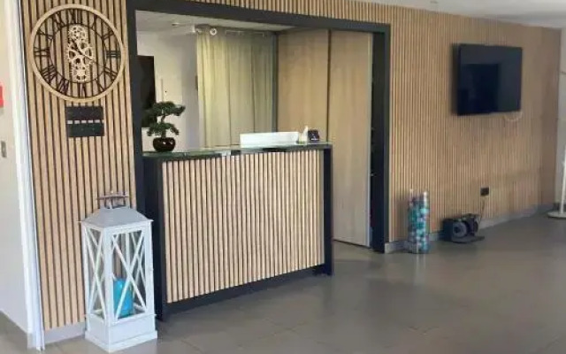 All Suites Besancon