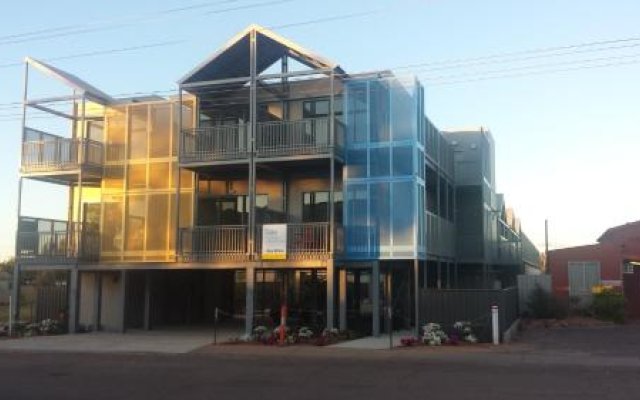 Onslow Apartments