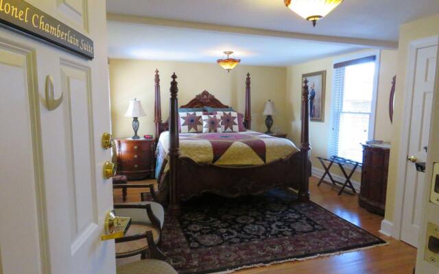 The Swope Manor Bed & Breakfast