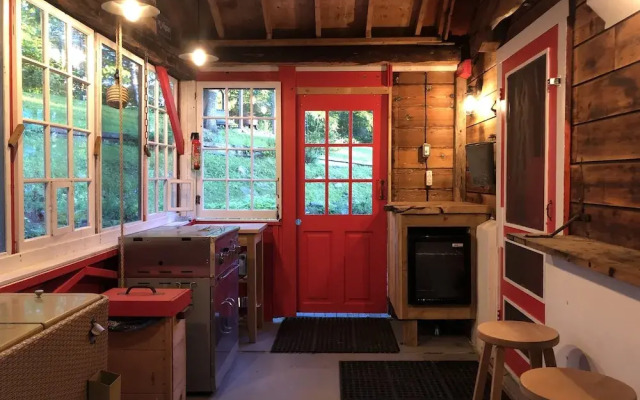 Chimo Cottage
