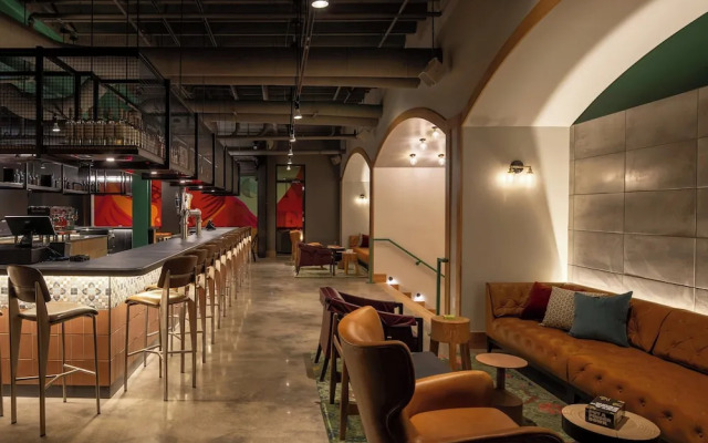 Moxy Cincinnati Downtown