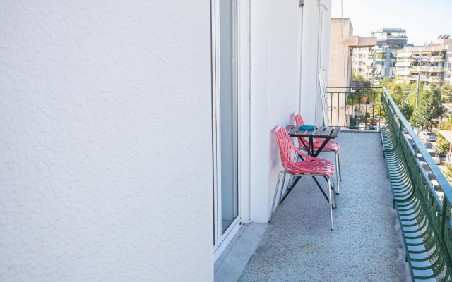 Super Paradise Apartments