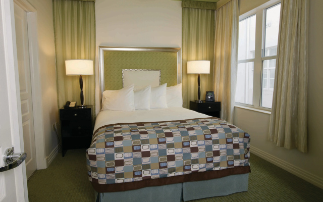 Hilton Grand Vacations Suites at South Beach