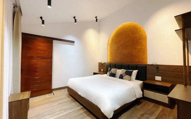 Ban Nho - Little Village