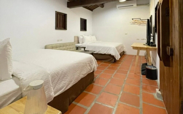 Guning Xiexinyuan Historical Inn